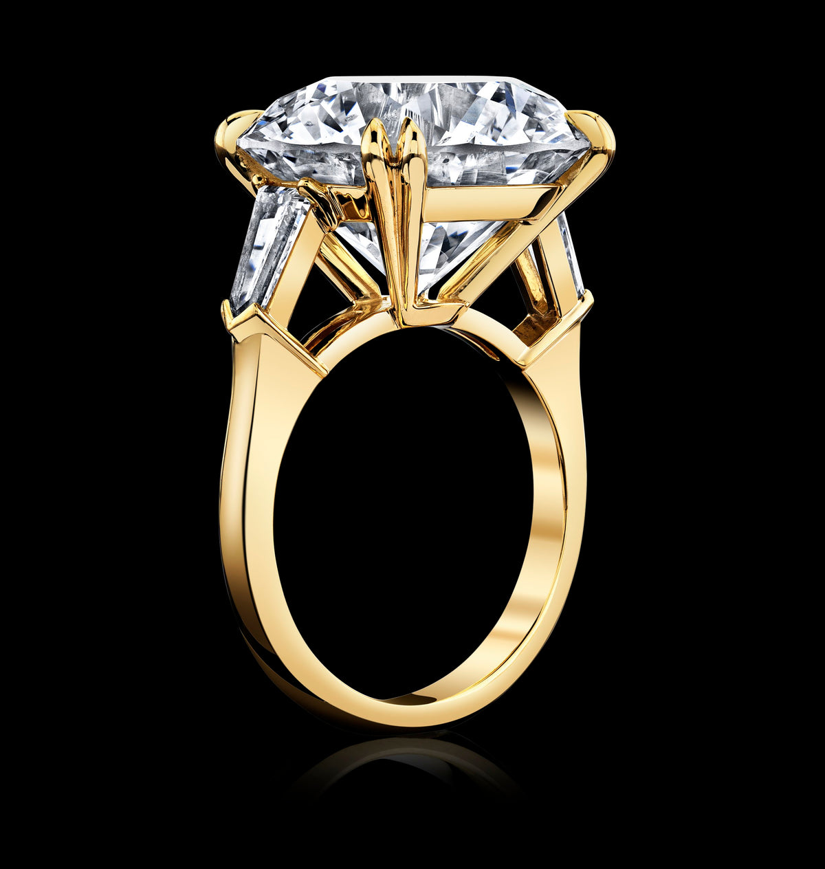 Solar Monolith diamond ring, view 2