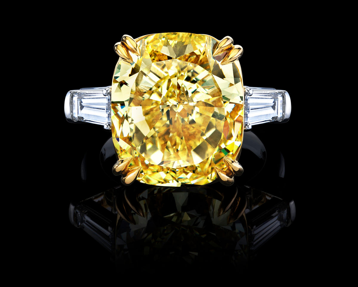 Sovereign Light diamond ring, view 1