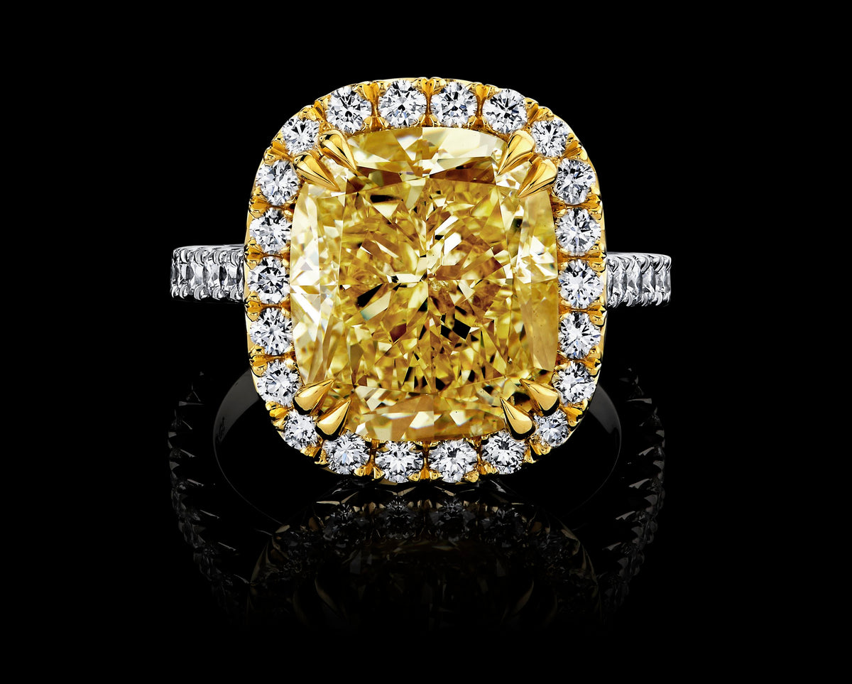 Sunlit Crown diamond ring, view 1