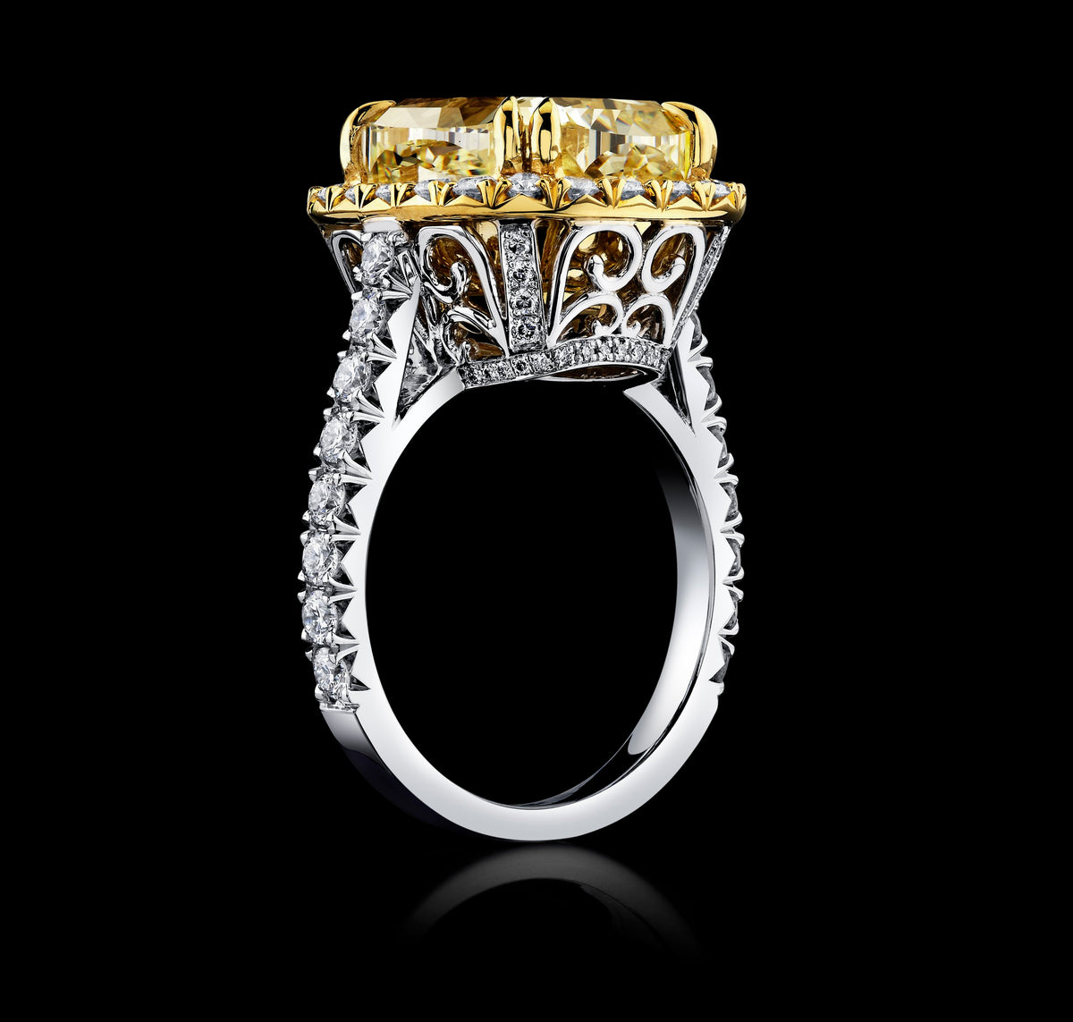 Sunlit Crown diamond ring, view 2