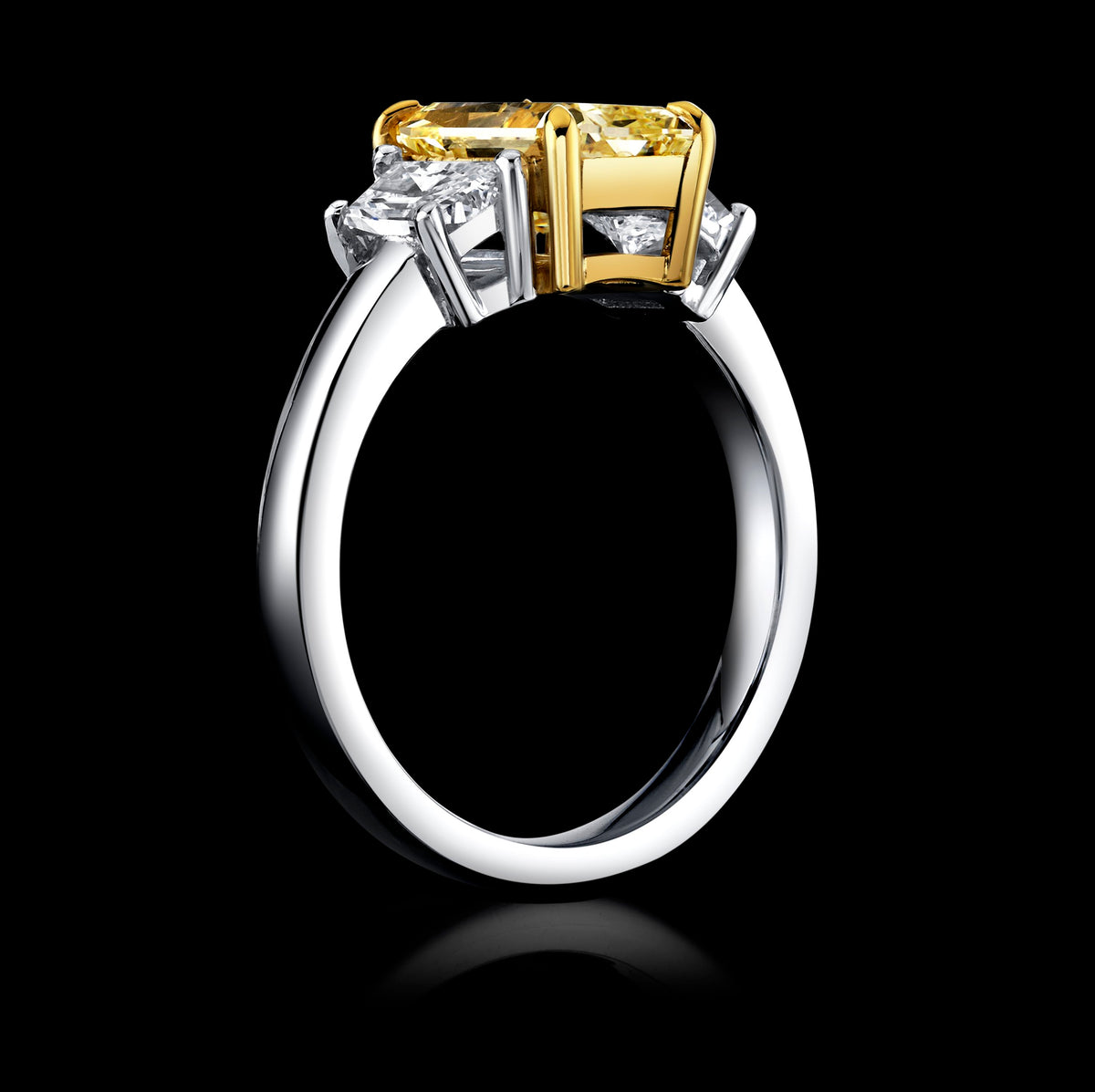 Harvest Light diamond ring, view 2