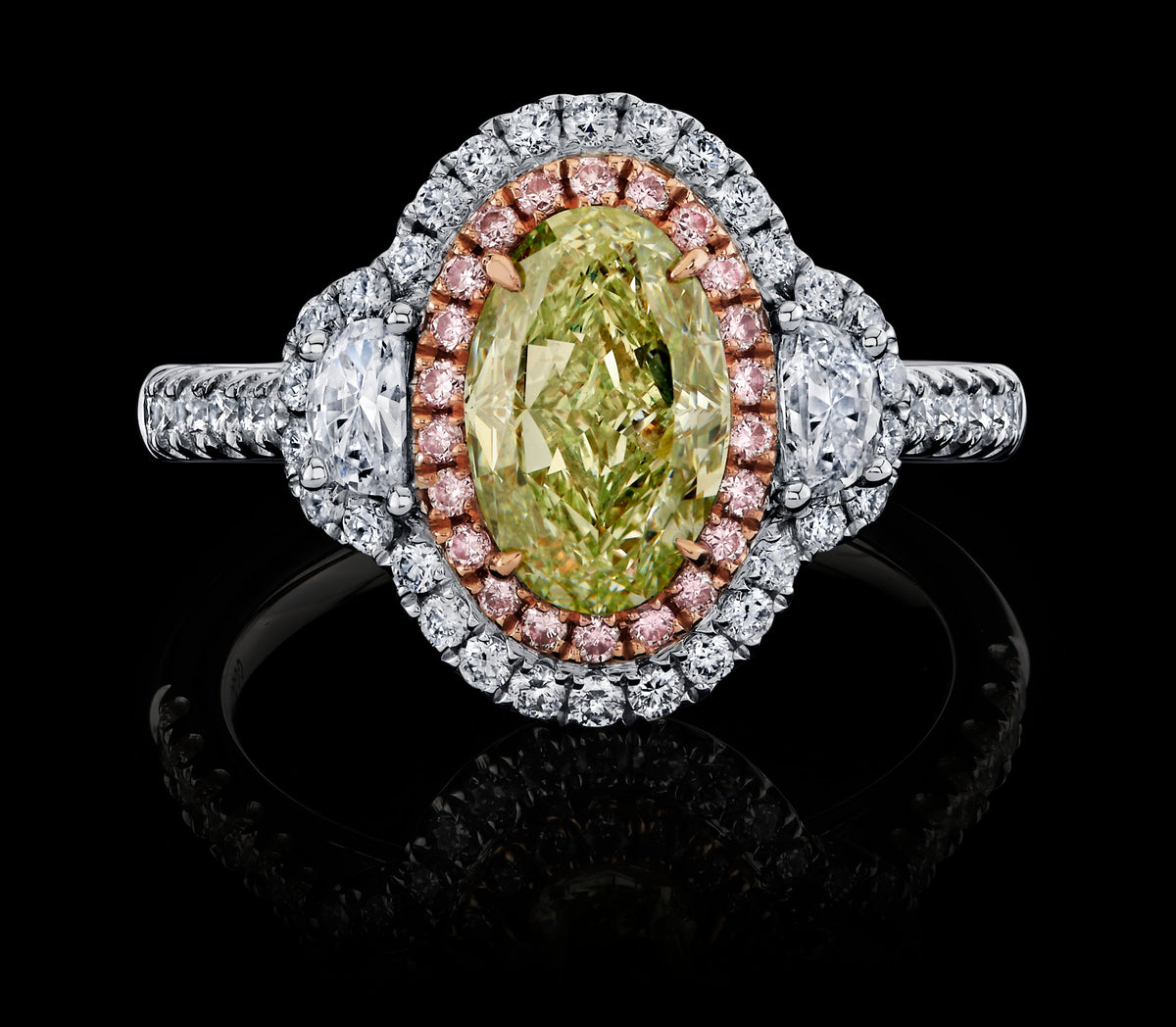 Mist Laurel diamond ring, view 1