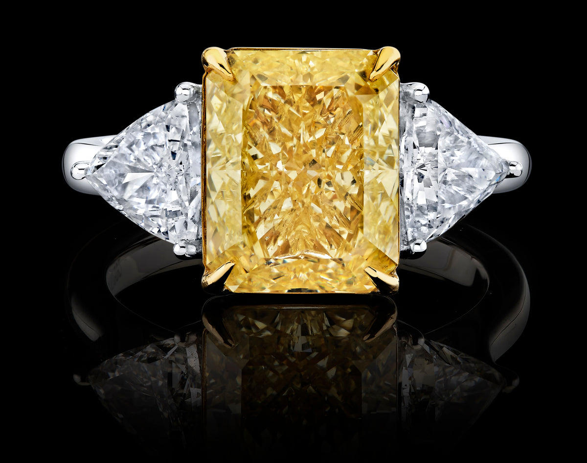 Golden Triptych ring, view 1