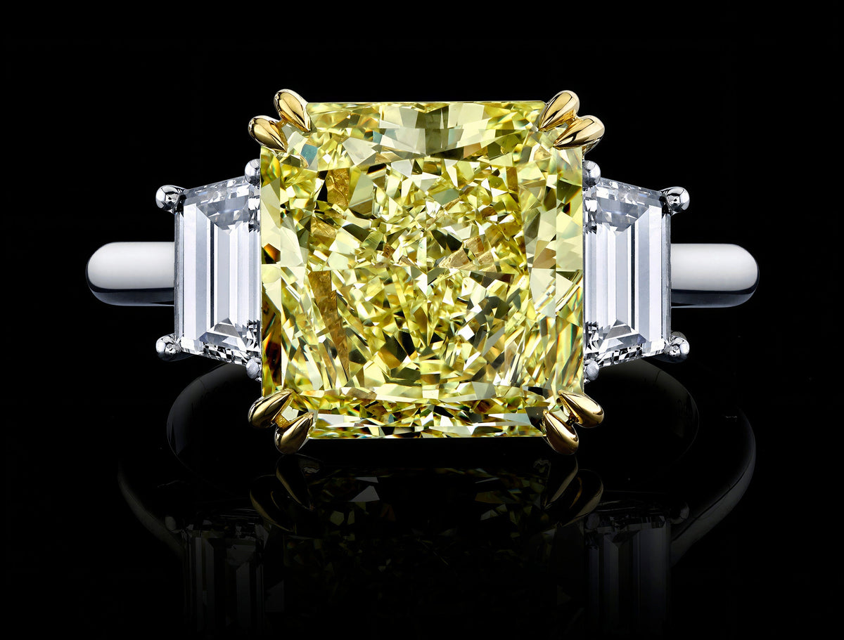 Say Yes ring, view 1
