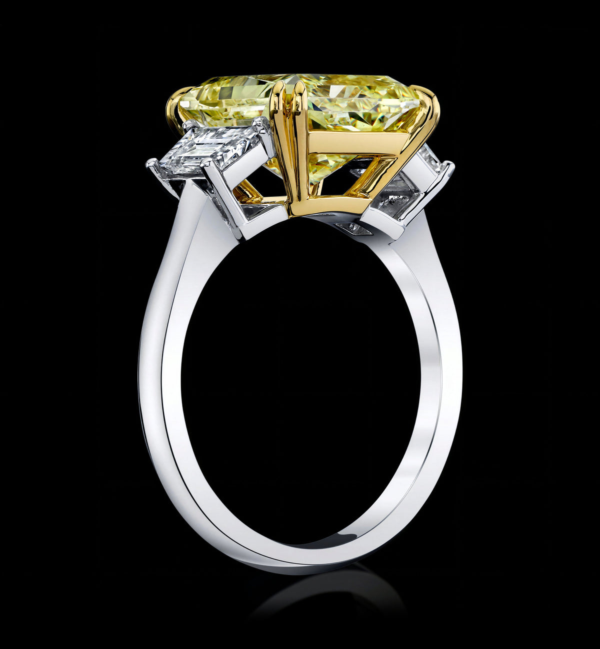 Say Yes ring, view 2