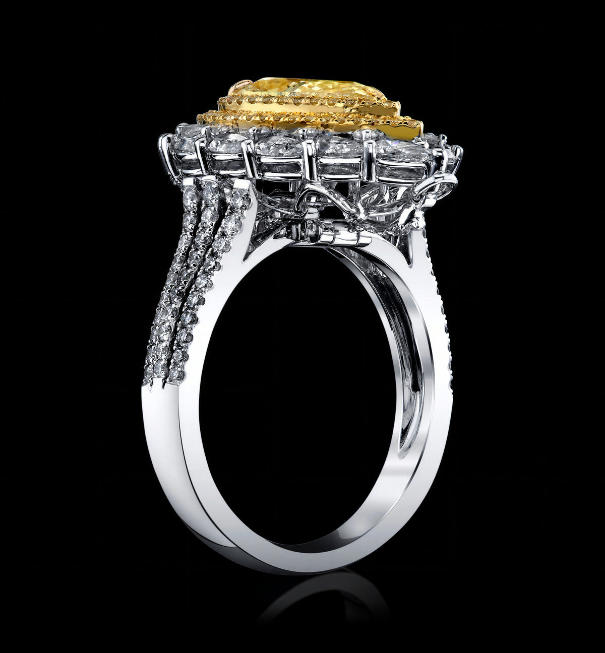 Candlelight Rendezvous ring, view 2